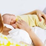Что делать если у новорожденного ребенка гноится глазик как вылечить