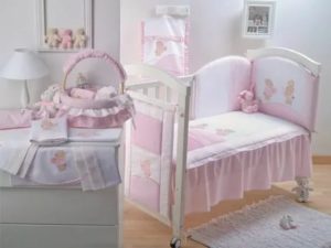 Что необходимо для новорожденного в кроватку для новорожденных