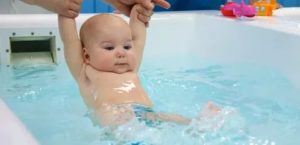 Правда ли что новорожденные умеют плавать