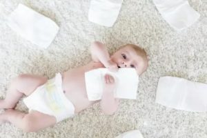 Как экономить памперсы новорожденного